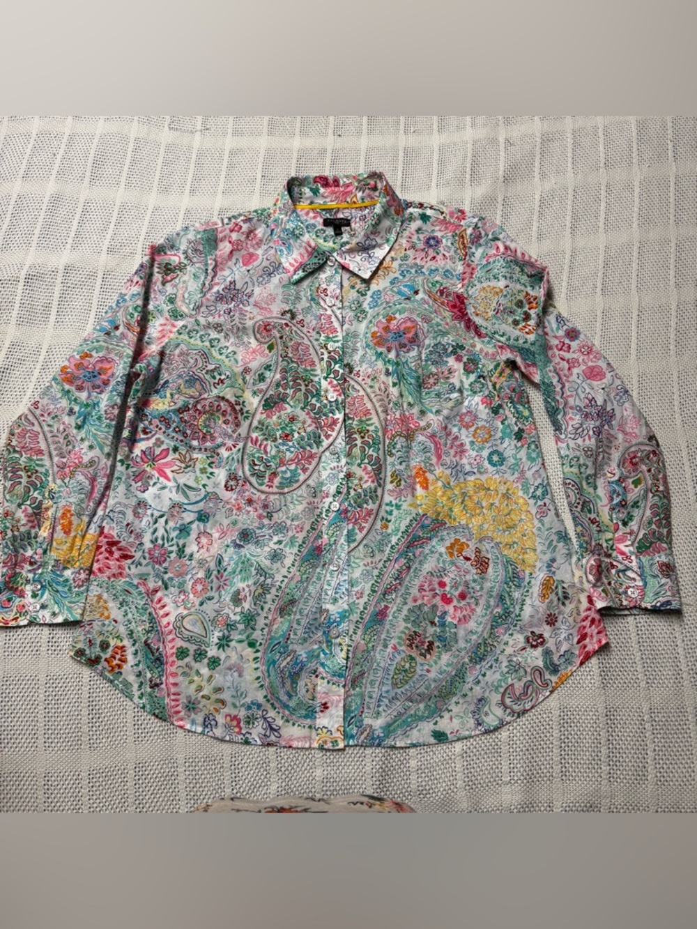 Talbots Plus Women’s Multicolor Paisley Button-Up Shirt Lightweight